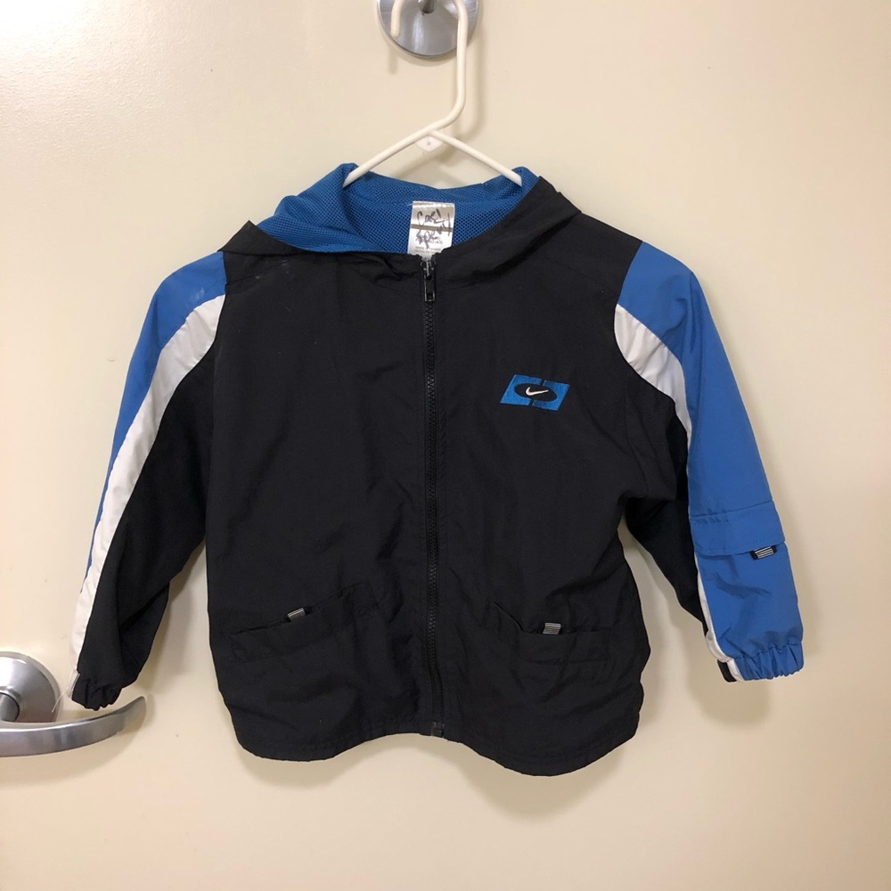 Boys vintage nike windbreaker